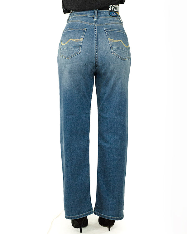 Women's Curvy High Rise Relaxed Jeans