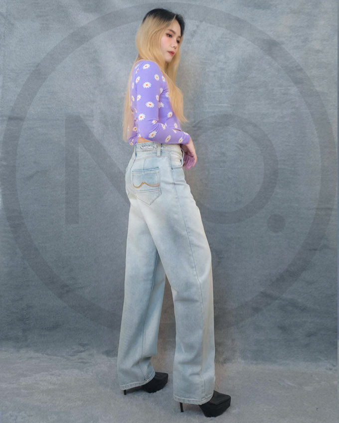 Women’s Trendy Straight-Leg Jeans